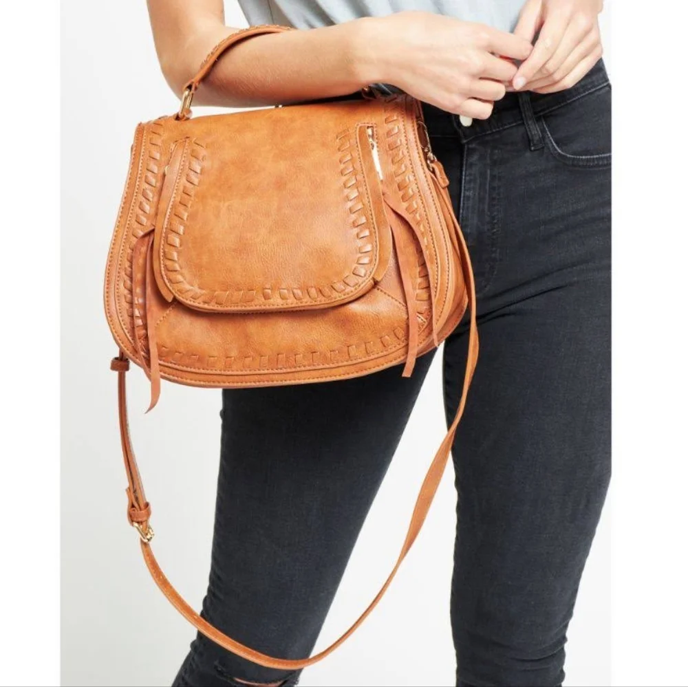 🐻URBAN EXPRESSIONS Khloe Crossbody/Satchel in Tan
